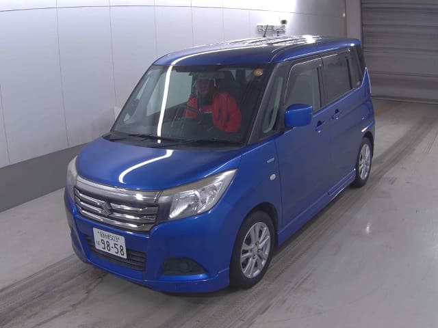 SUZUKI Solio