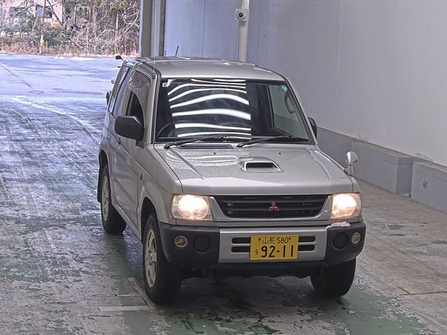 MITSUBISHI Pajero Mini