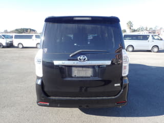 2010 TOYOTA Voxy
