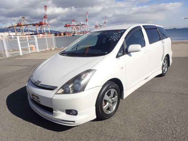 2005 TOYOTA Wish