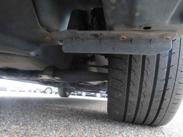 TOYOTA Noah thumbnail 14
