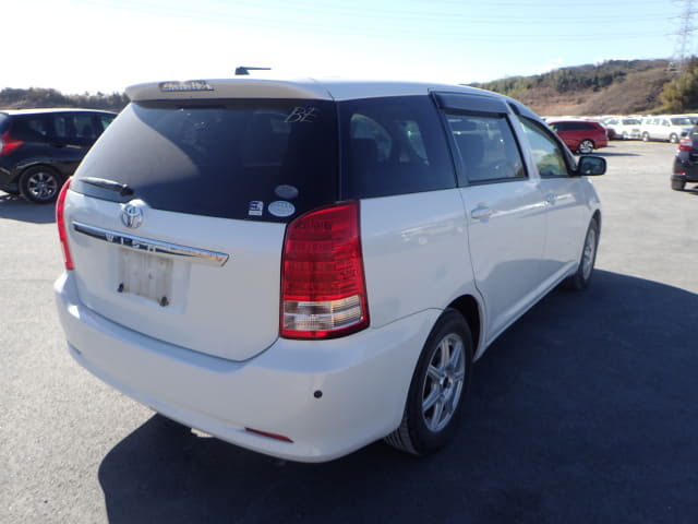 2008 TOYOTA Wish