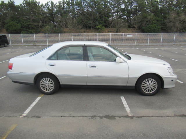 2000 TOYOTA Crown