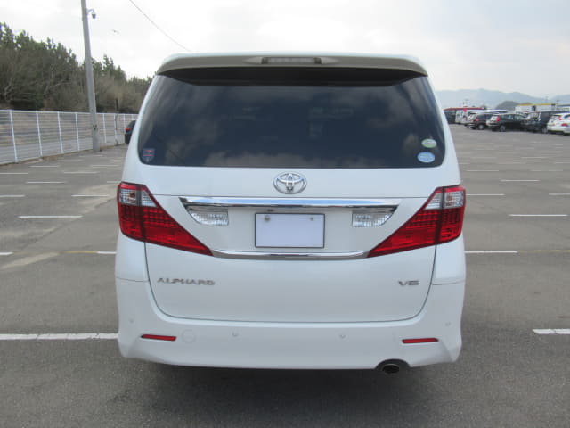 2011 TOYOTA Alphard