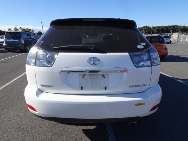 2006 TOYOTA Harrier