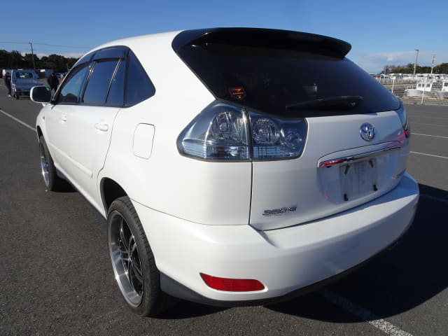 2006 TOYOTA Harrier