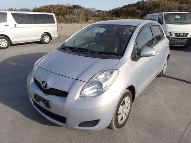 2008 TOYOTA Vitz