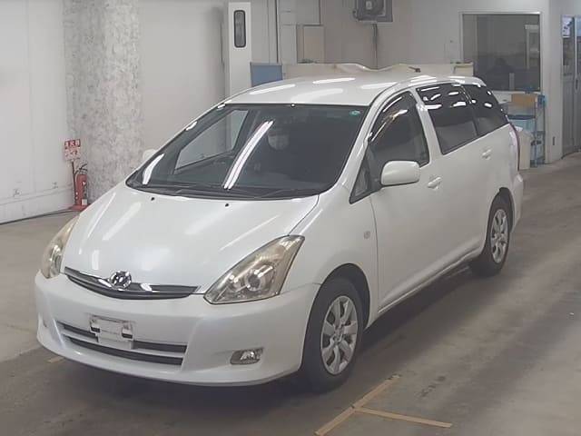 TOYOTA Wish;