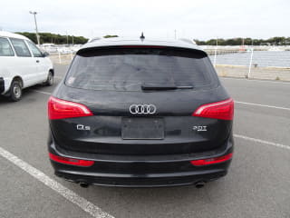 2011 AUDI Q5