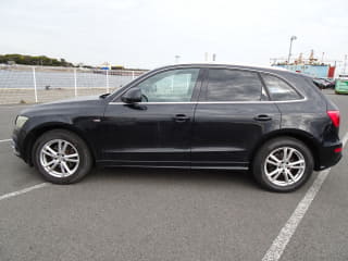 2011 AUDI Q5