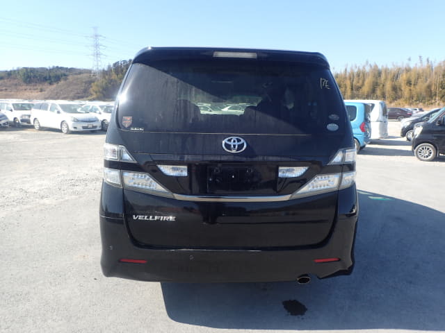2009 TOYOTA Vellfire