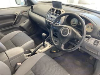 2001 TOYOTA RAV4