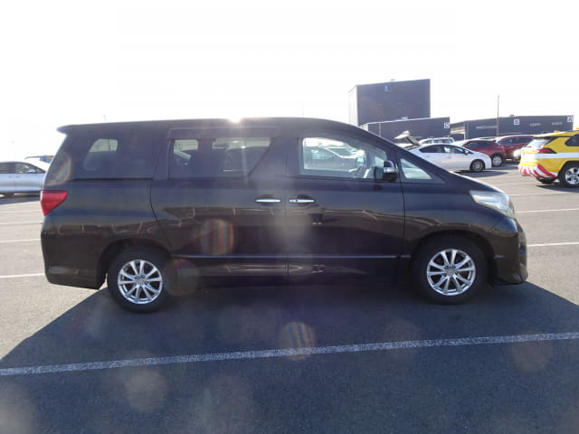 2008 TOYOTA Alphard