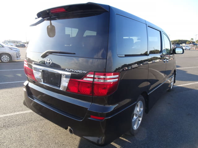 2006 TOYOTA Alphard