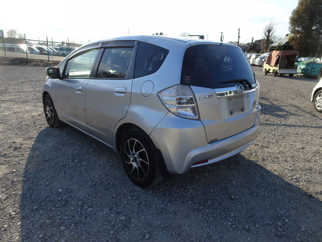2011 HONDA Fit Hybrid
