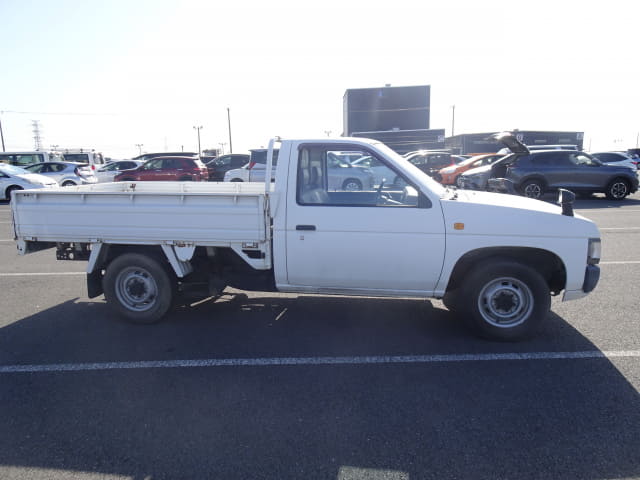 1994 NISSAN Datsun Truck