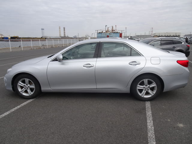 2010 TOYOTA Mark X