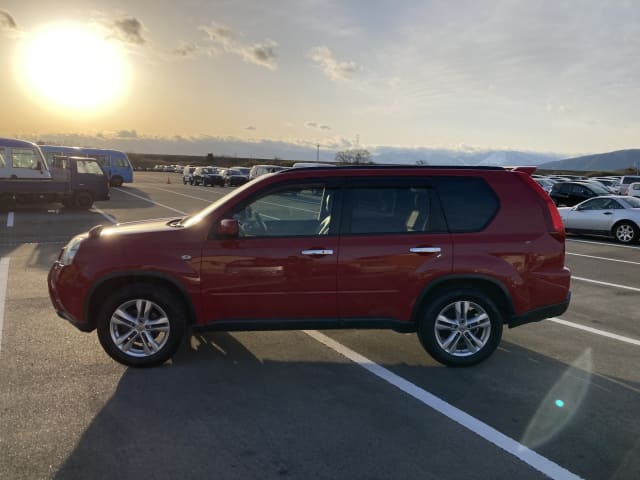 2011 NISSAN X-Trail