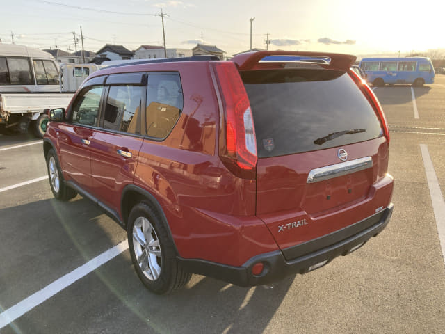 2011 NISSAN X-Trail