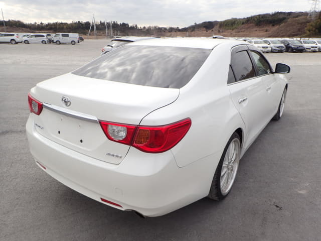 2010 TOYOTA Mark X