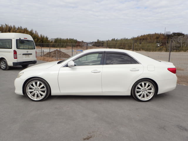 2010 TOYOTA Mark X