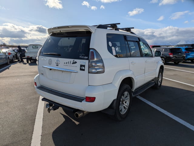2006 TOYOTA Land Cruiser Prado