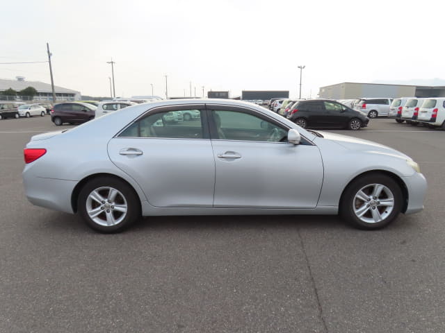 2010 TOYOTA Mark X