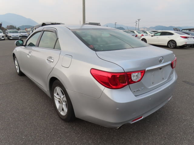2010 TOYOTA Mark X