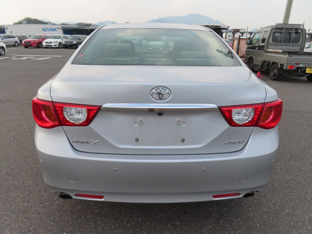 2010 TOYOTA Mark X