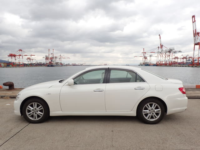 2005 TOYOTA Mark X