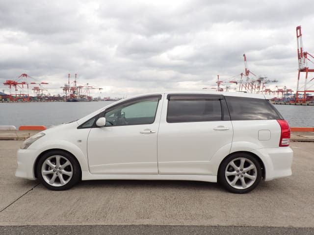 2006 TOYOTA Wish