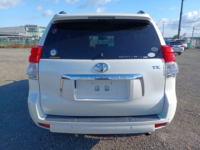 2011 TOYOTA Land Cruiser Prado