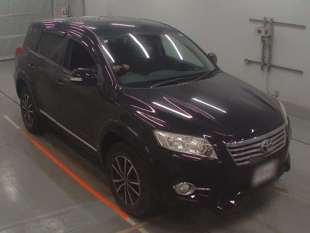 2011 TOYOTA Vanguard