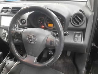 2011 TOYOTA Vanguard