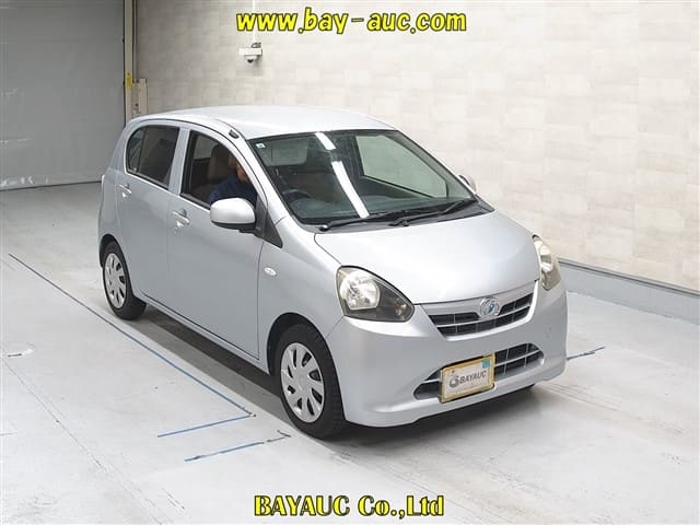 DAIHATSU Mira ES