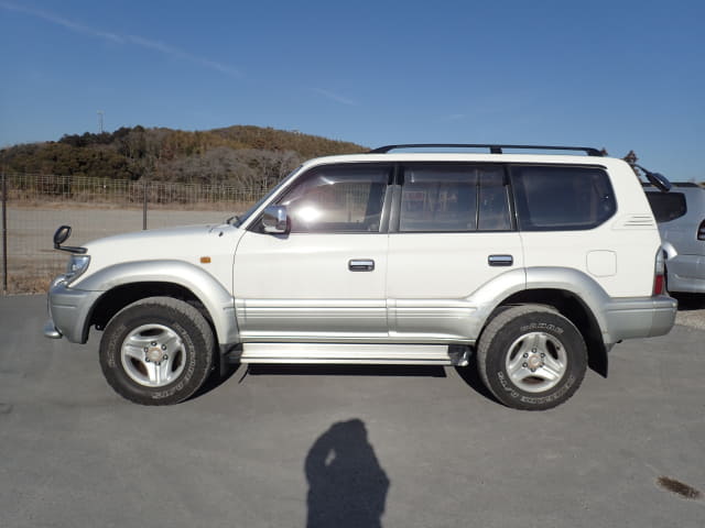 2001 TOYOTA Land Cruiser Prado