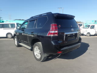 2011 TOYOTA Land Cruiser Prado