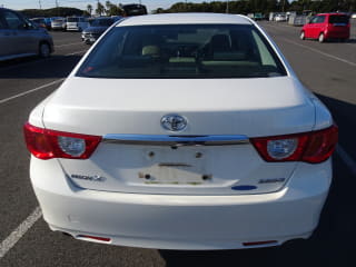 2010 TOYOTA Mark X