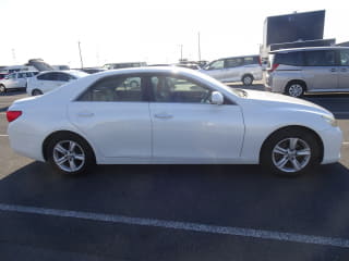 2010 TOYOTA Mark X