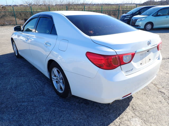 2010 TOYOTA Mark X