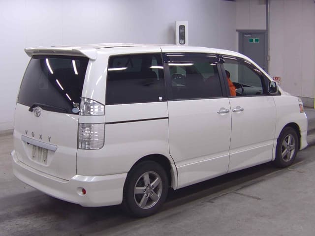 TOYOTA Voxy thumbnail 49
