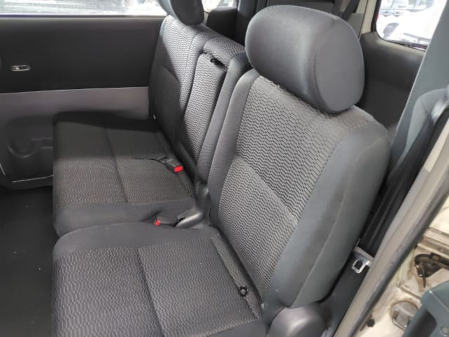 TOYOTA Voxy thumbnail 52