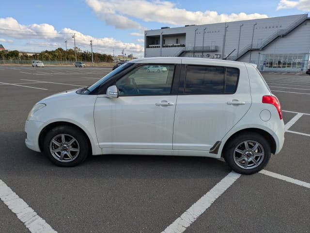 2009 SUZUKI Swift