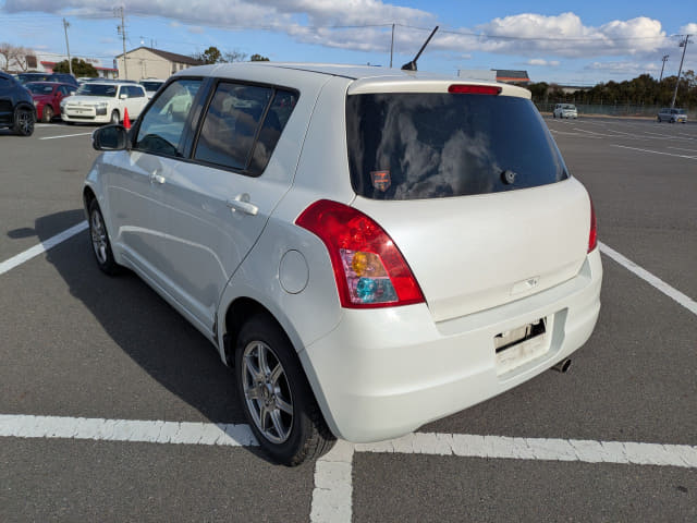 2009 SUZUKI Swift