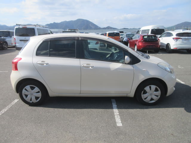 2007 TOYOTA Vitz