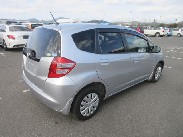 2010 HONDA Fit