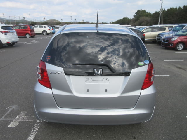 2010 HONDA Fit
