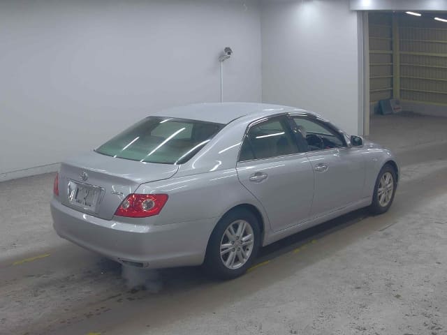 2005 TOYOTA Mark X