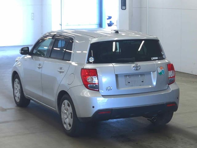 2010 TOYOTA IST
