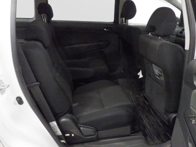 2005 TOYOTA Wish